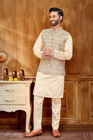 Ethnic Sets
